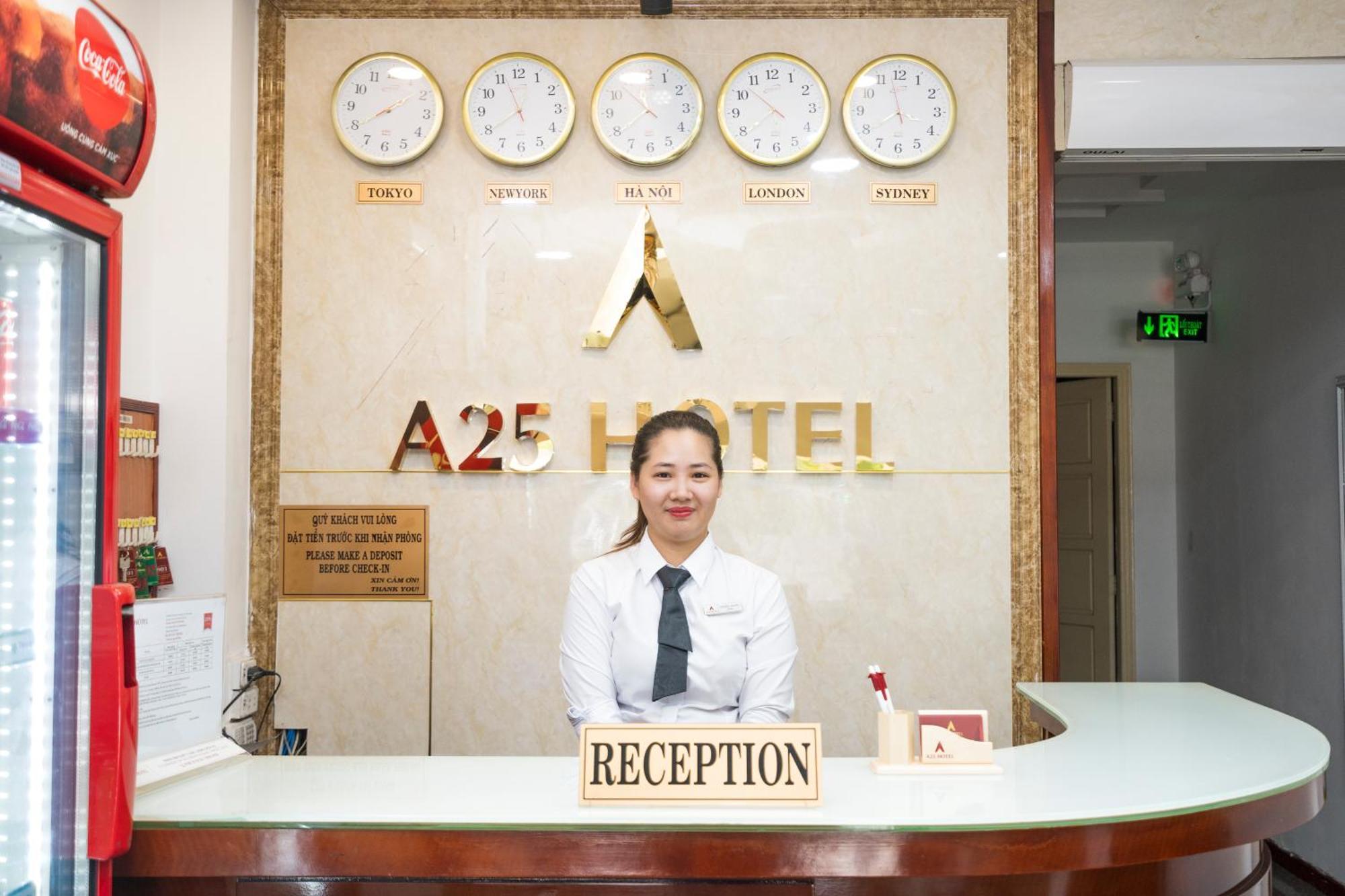 โรงแรม A25 - 22 เหงียน กู จิ่ญ โฮจิมินห์ซิตี้ ภายนอก รูปภาพ